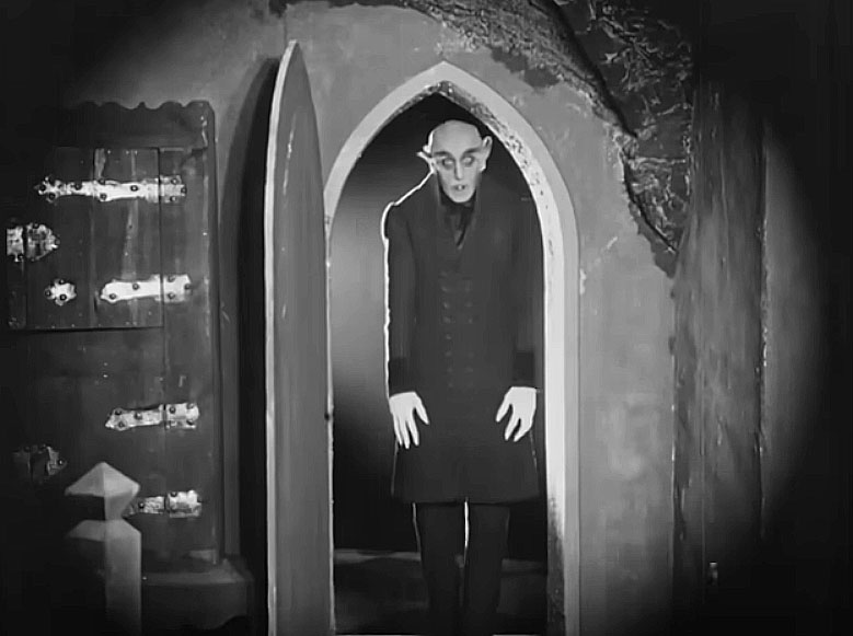 Graf Orlok aus Murnaus Nosferatur ist ein Untoter.